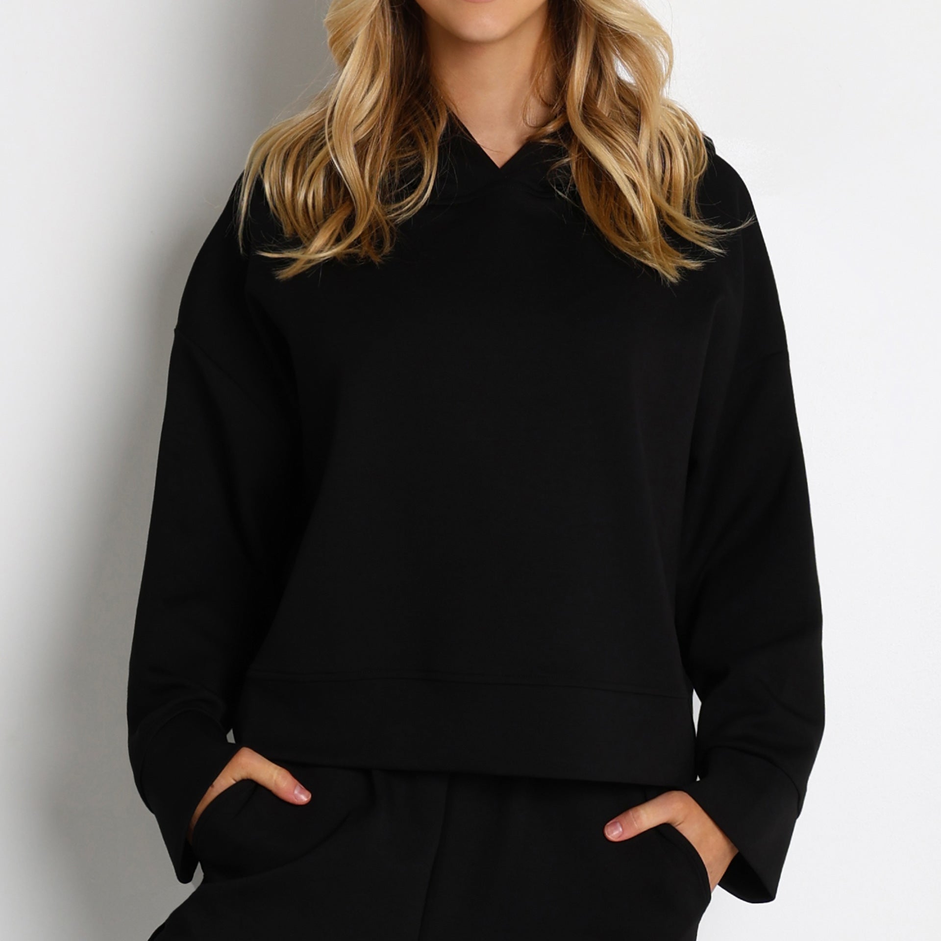Black, hoodie