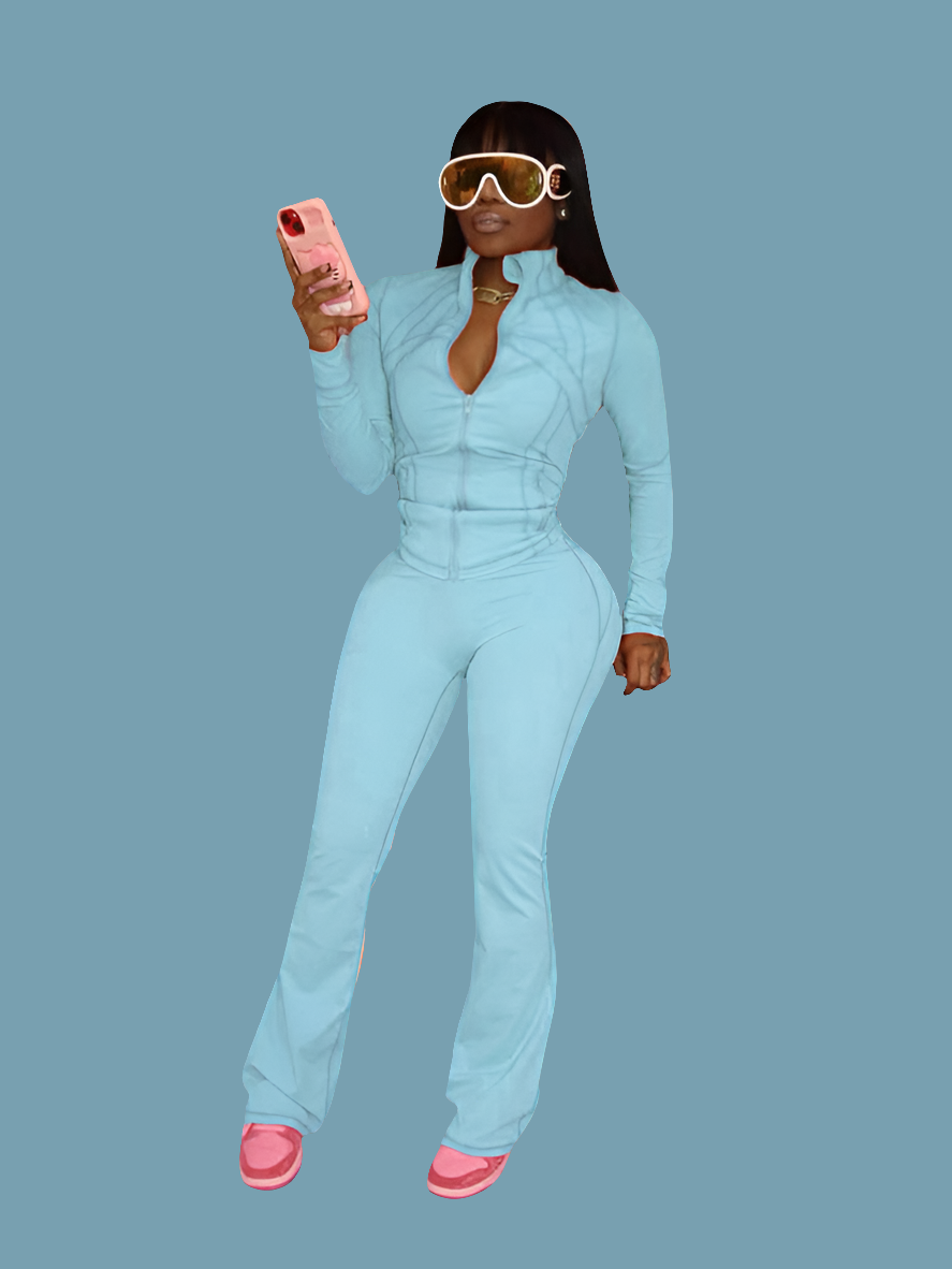 Sportswear for women Sexy tight-fitting long-sleeved, slightly flared two-piece suit