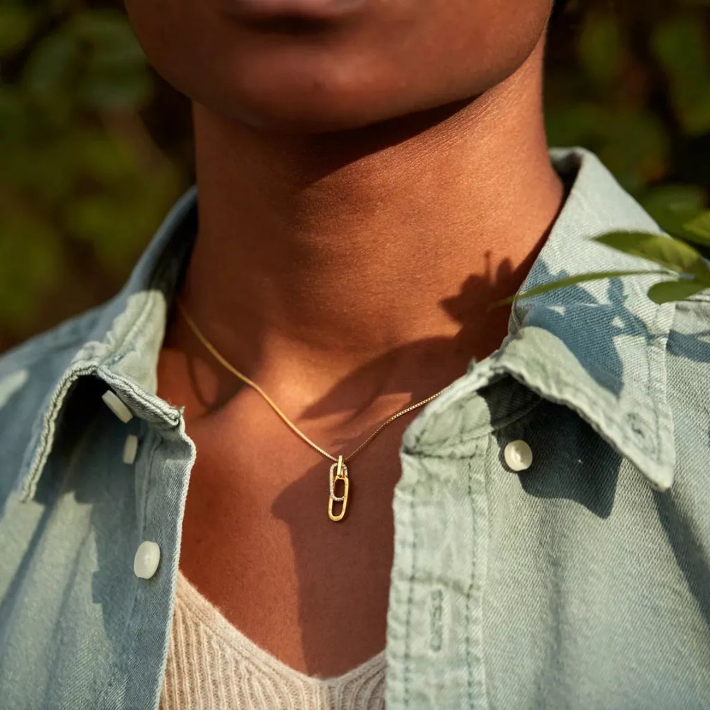 9d8626aa-efcb-4736-9fb0-b172af371ff8-Max-Origin